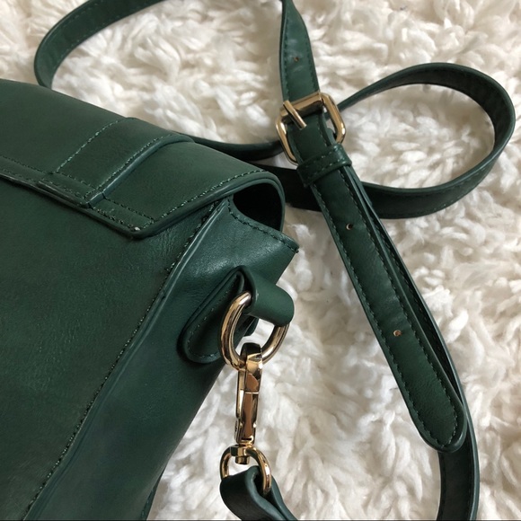 Charming Charlie's green cross body bag - Picture 2 of 4